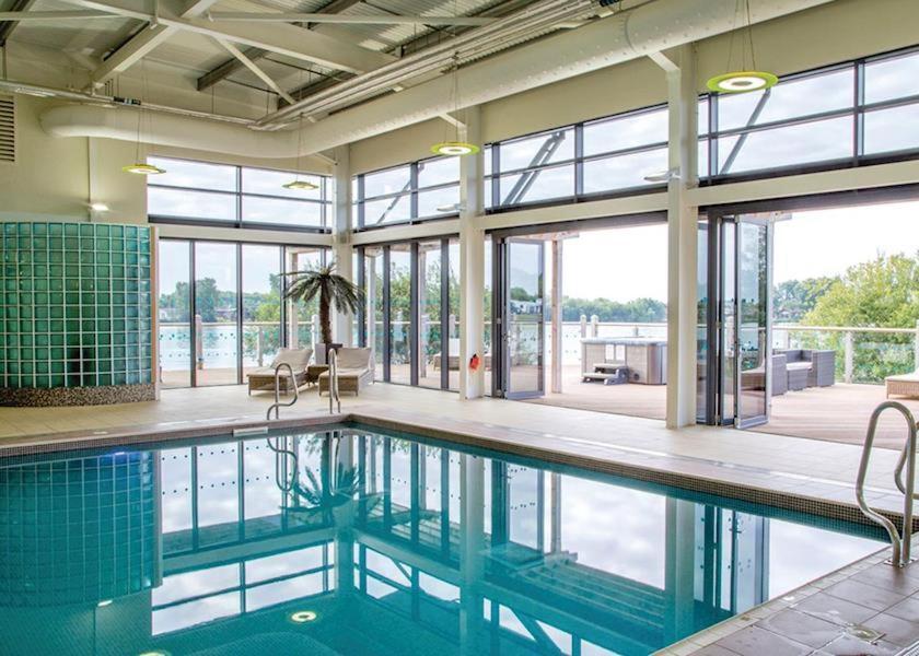 Ksr Hot Tub Holiday Home At Tattershall Lakes 外观 照片